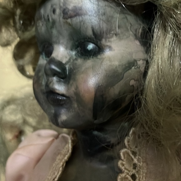 Scary Creepy Hand Painted Doll - Picture 8 of 9